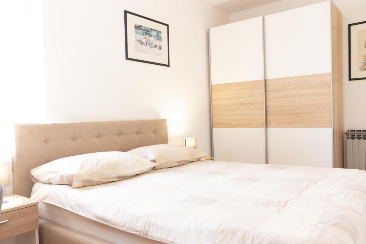 Apartment Centener 罗维尼 外观 照片